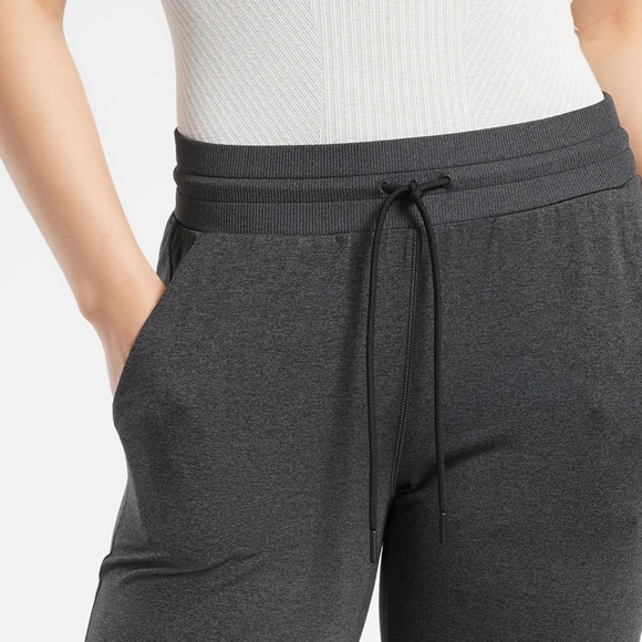 NWT Athleta Uptempo Black/Grey Jogger Size S - Picture 5 of 11